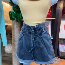 Load image into Gallery viewer, Eli Denim Shorts

